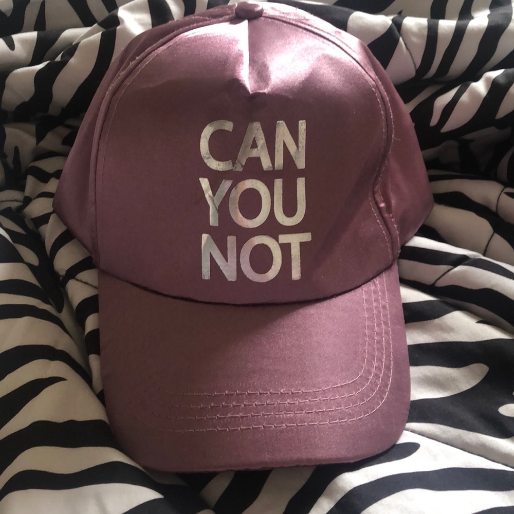 Cap hat rose gold
